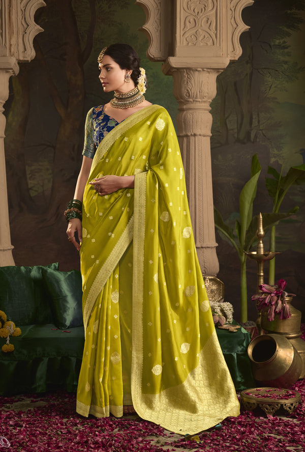 shaadi wear ethnic sari